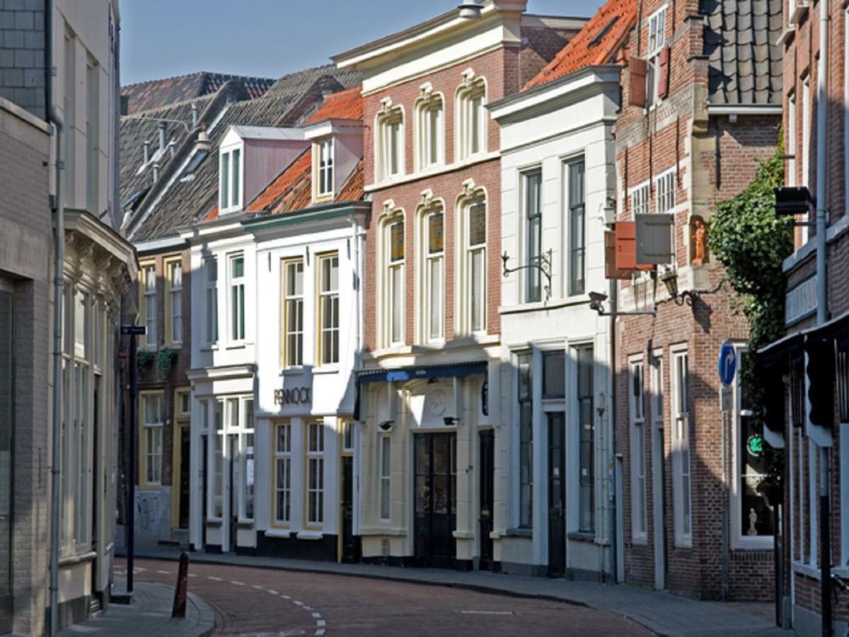 The Guest Apartments - Lange Putstraat دين بوس المظهر الخارجي الصورة